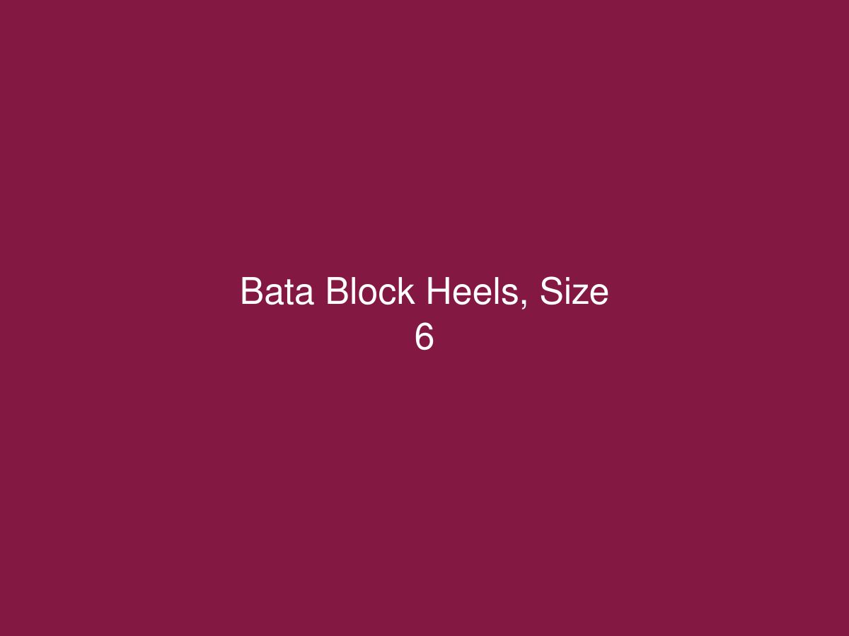 Bata Block Heels, Size 6 — photo 1 of 1